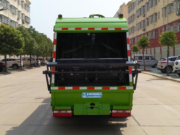程力威牌CLW5080ZYSH6型壓縮式垃圾車 程力威牌CLW5080ZYSH6型壓縮式垃圾車