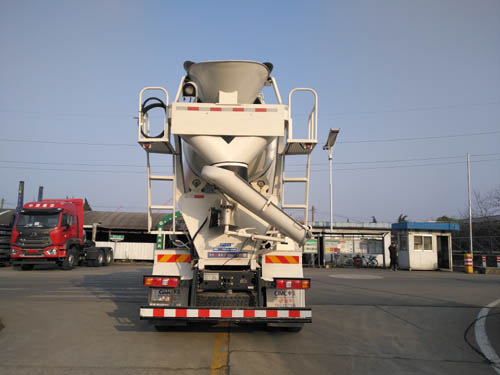 通華牌THT5317GJB15EH型混凝土攪拌運輸車 通華牌THT5317GJB15EH型混凝土攪拌運輸車