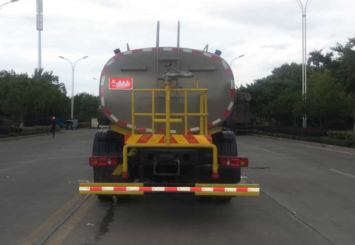 凱力風牌KLF5182GSSD6型灑水車 凱力風牌KLF5182GSSD6型灑水車