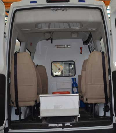 程力威牌CLW5042XJHNJ6型救護車 程力威牌CLW5042XJHNJ6型救護車