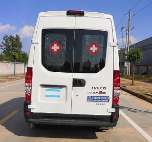 程力威牌CLW5042XJHNJ6型救護車 程力威牌CLW5042XJHNJ6型救護車