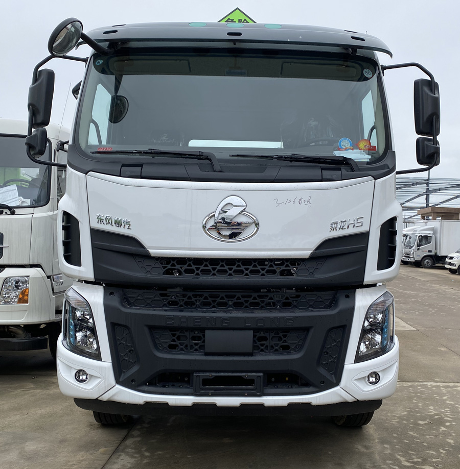 楚勝牌CSC5187GYYEL6型運油車 楚勝牌CSC5187GYYEL6型運油車