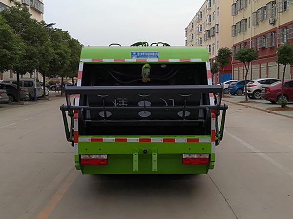 程力威牌CLW5040ZYS6型壓縮式垃圾車 程力威牌CLW5040ZYS6型壓縮式垃圾車