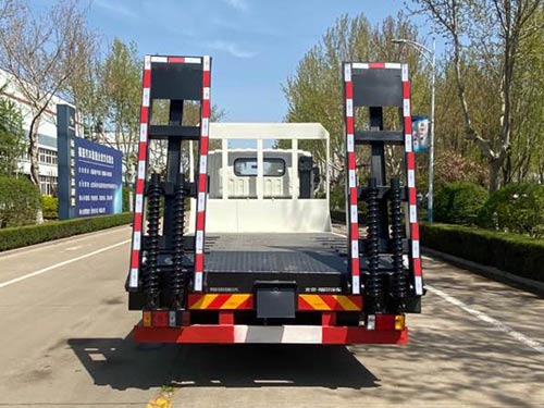 福田牌BJ5164TPBHPDD-01型平板運輸車 福田牌BJ5164TPBHPDD-01型平板運輸車
