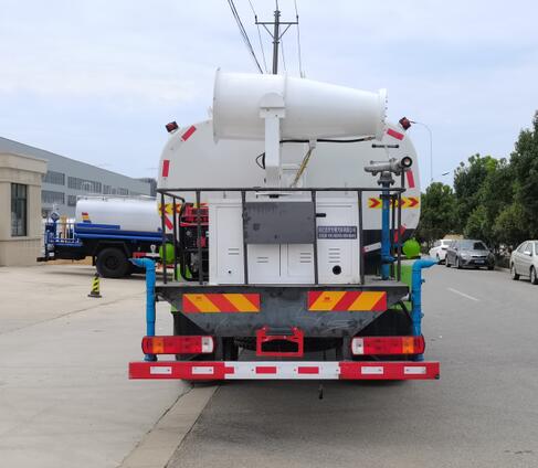 浩天星運牌HTX5185GPSCL6型綠化噴灑車 浩天星運牌HTX5185GPSCL6型綠化噴灑車