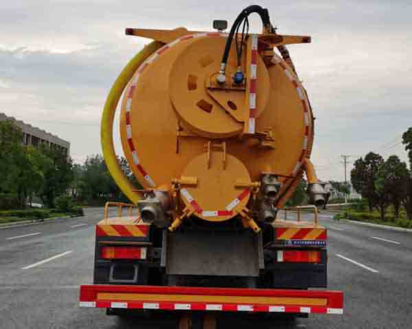 程力牌CL5251GQW6HQ型清洗吸污車 程力牌CL5251GQW6HQ型清洗吸污車