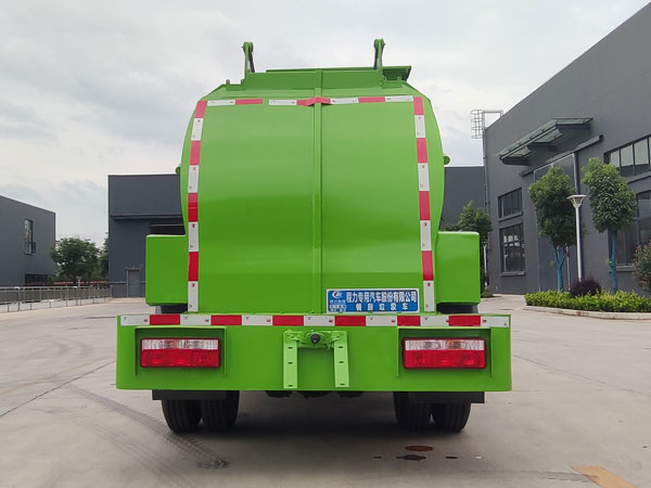 程力威牌CLW5073TCA6型餐廚垃圾車 程力威牌CLW5073TCA6型餐廚垃圾車