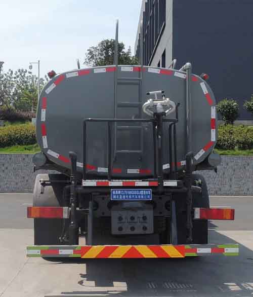 縱昂牌CLT5180GSSGL6型灑水車(chē) 縱昂牌CLT5180GSSGL6型灑水車(chē)