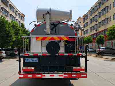 程力威牌CLW5180TDY6型多功能抑塵車 程力威牌CLW5180TDY6型多功能抑塵車