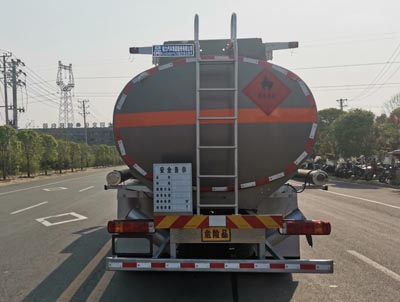 程力牌CL5260GYYLZ6型鋁合金運(yùn)油車 程力牌CL5260GYYLZ6型鋁合金運(yùn)油車