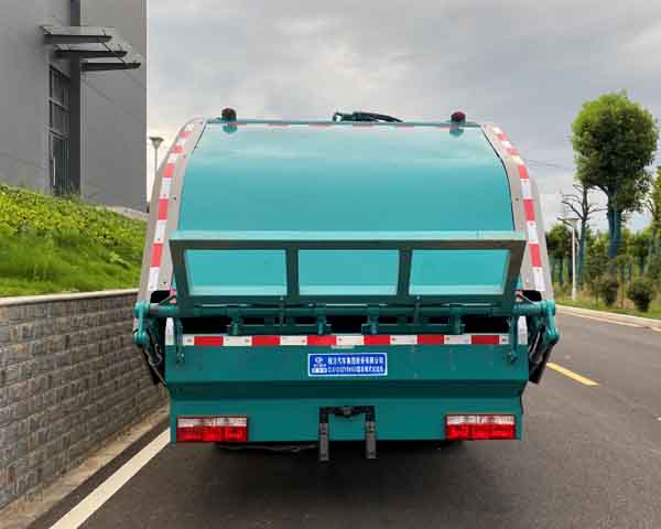程力牌CL5123ZYS6GX型壓縮式垃圾車 程力牌CL5123ZYS6GX型壓縮式垃圾車