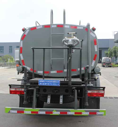 縱昂牌CLT5120GSSEQ6型灑水車 縱昂牌CLT5120GSSEQ6型灑水車