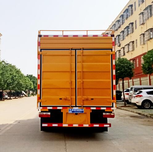 程力威牌CLW5095TWC6型污水處理車 程力威牌CLW5095TWC6型污水處理車