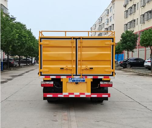 程力威牌CLW5046TWC6型污水處理車 程力威牌CLW5046TWC6型污水處理車