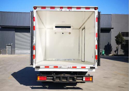 程力威牌CLW5044XLCN6型冷藏車 程力威牌CLW5044XLCN6型冷藏車