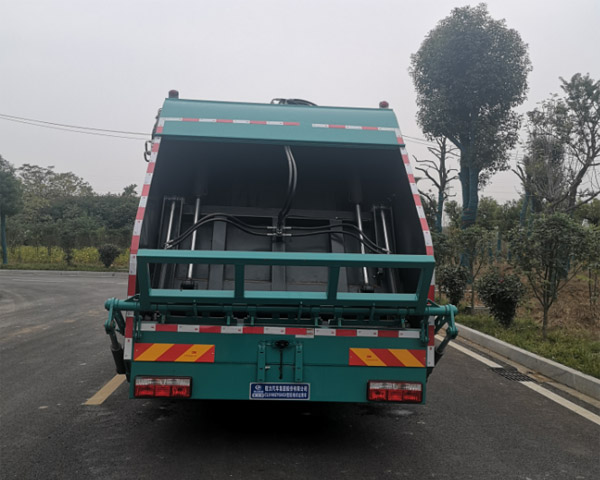 程力牌CL5180ZYS6GX型壓縮式垃圾車 程力牌CL5180ZYS6GX型壓縮式垃圾車