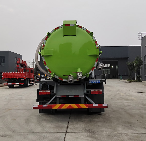 程力牌CL5160GXW6HQ型吸污車 程力牌CL5160GXW6HQ型吸污車