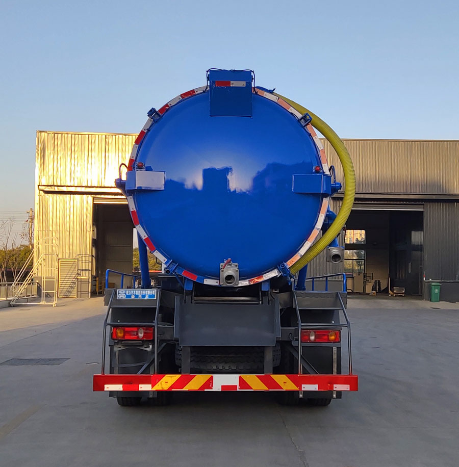 程力牌CL5251GXW6HQ型吸污車 程力牌CL5251GXW6HQ型吸污車