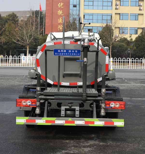 縱昂牌CLT5041GSSBJ6型灑水車 縱昂牌CLT5041GSSBJ6型灑水車