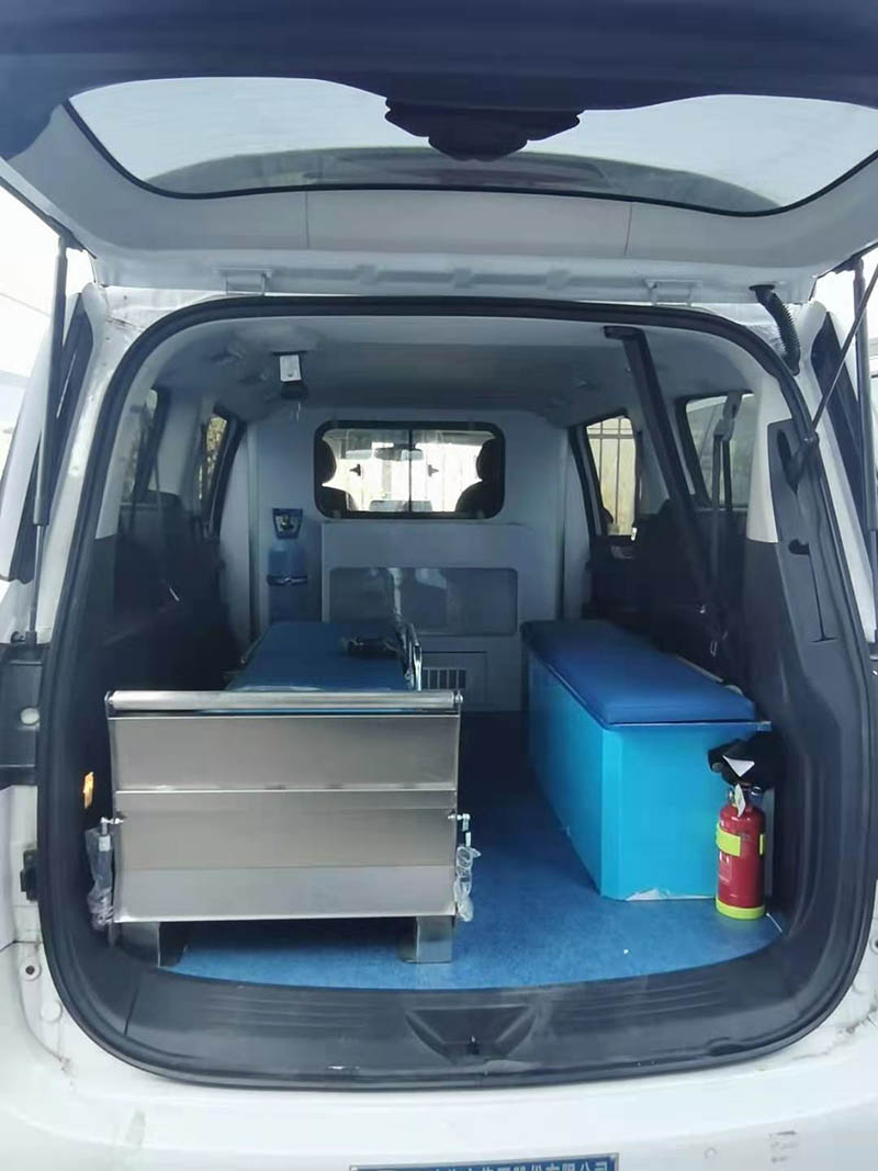 程力牌CL5034XJH6YS型救護(hù)車 程力牌CL5034XJH6YS型救護(hù)車