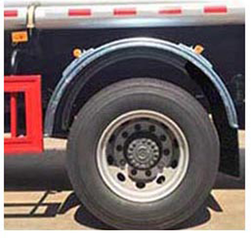 楚勝牌CSC5187GYYEL6A型運油車 楚勝牌CSC5187GYYEL6A型運油車