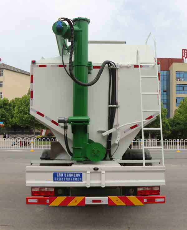 縱昂牌CLT5181ZSLEQ6型散裝飼料運輸車 縱昂牌CLT5181ZSLEQ6型散裝飼料運輸車