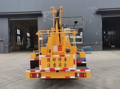 程力威牌CLW5041JGK6XL型高空作業車 程力威牌CLW5041JGK6XL型高空作業車