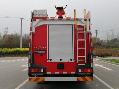 江特牌JDF5192GXFPM80/C6型泡沫消防車 江特牌JDF5192GXFPM80/C6型泡沫消防車