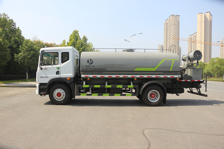 噴霧灑水車 東風(fēng)D9噴霧灑水車銷售點(diǎn) 噴霧灑水車 東風(fēng)D9噴霧灑水車銷售點(diǎn)