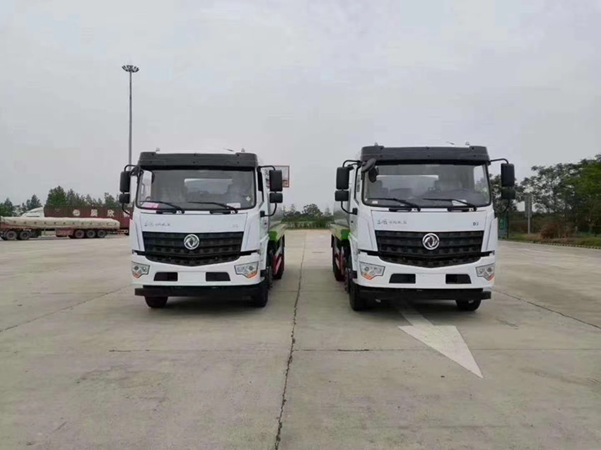 工地用的灑水車一般多少錢-湖北程力灑水車廠家報(bào)價(jià) 工地用的灑水車一般多少錢-湖北程力灑水車廠家報(bào)價(jià)