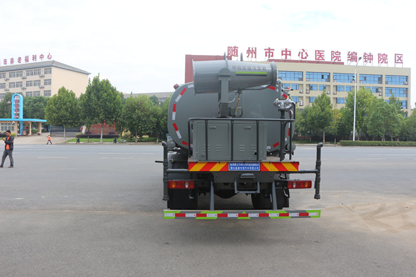 15噸灑水車 15噸灑水車