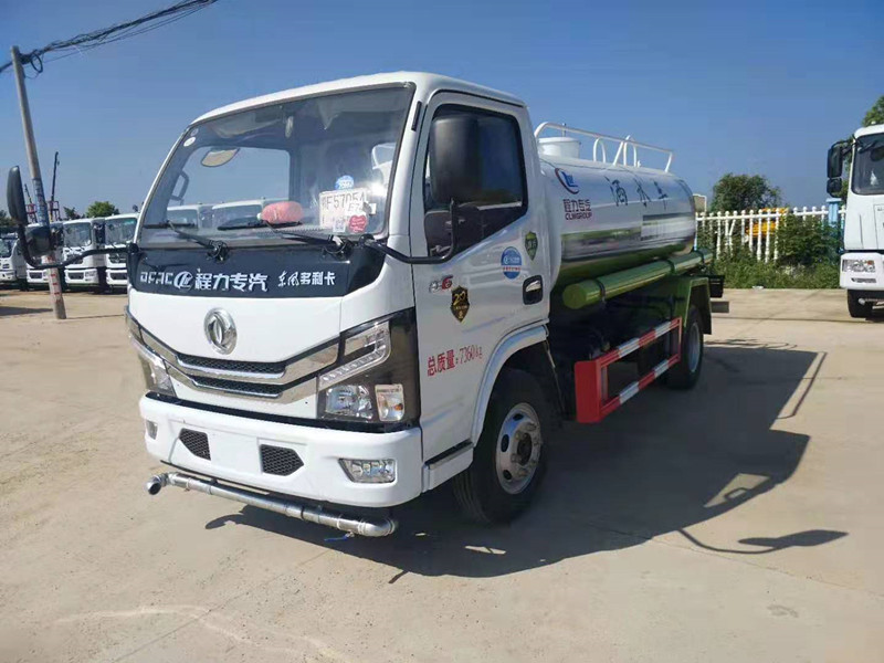 藍牌灑水車 藍牌灑水車