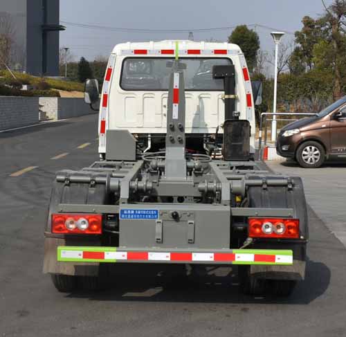 縱昂牌CLT5042ZXXBJ6型車廂可卸式垃圾車 縱昂牌CLT5042ZXXBJ6型車廂可卸式垃圾車
