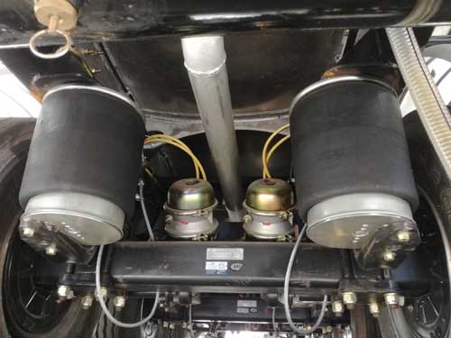 楚飛牌CLQ9403GYYBA型鋁合金運油半掛車 楚飛牌CLQ9403GYYBA型鋁合金運油半掛車