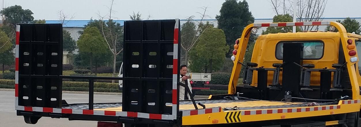 專威牌HTW5088TQZPB6型清障車 專威牌HTW5088TQZPB6型清障車