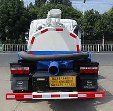 中汽力威牌HLW5044GXE6EQ型吸糞車 中汽力威牌HLW5044GXE6EQ型吸糞車