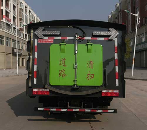 虹宇牌HYS5120TSLE6型掃路車 虹宇牌HYS5120TSLE6型掃路車