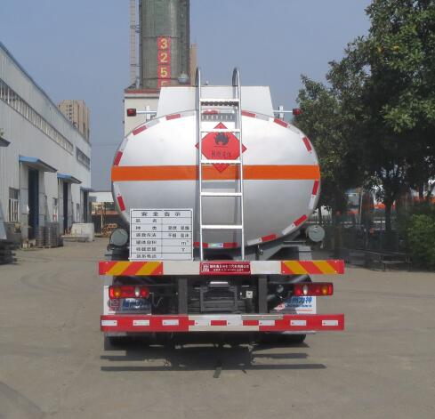 醒獅牌SLS5181GYYD6型運油車 醒獅牌SLS5181GYYD6型運油車