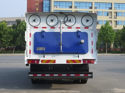 新東日牌YZR5180TXCD6型吸塵車(chē) 新東日牌YZR5180TXCD6型吸塵車(chē)