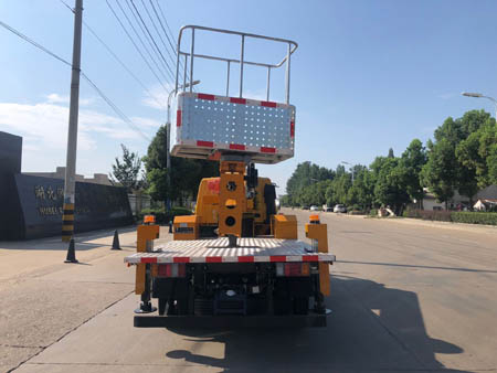 潤知星牌SCS5042JGKQL6型高空作業(yè)車 潤知星牌SCS5042JGKQL6型高空作業(yè)車