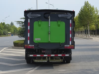 新東日牌YZR5080TSLCG6型掃路車 新東日牌YZR5080TSLCG6型掃路車