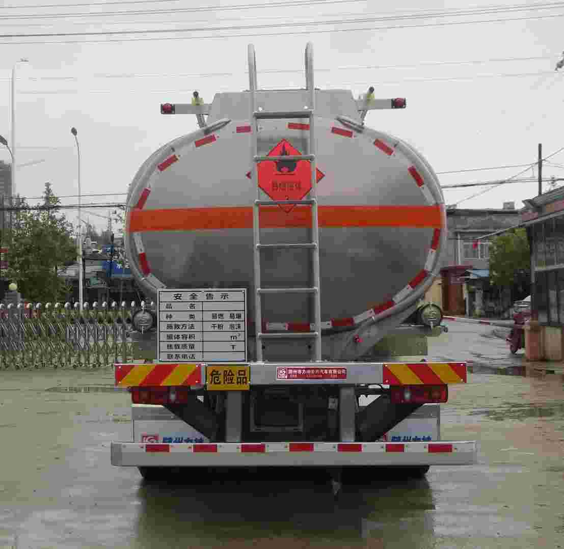 醒獅牌SLS5263GYYD6B型運油車 醒獅牌SLS5263GYYD6B型運油車