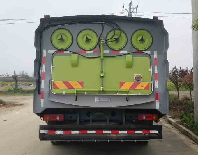 浩天星運牌HTX5180TXCL6型吸塵車 浩天星運牌HTX5180TXCL6型吸塵車