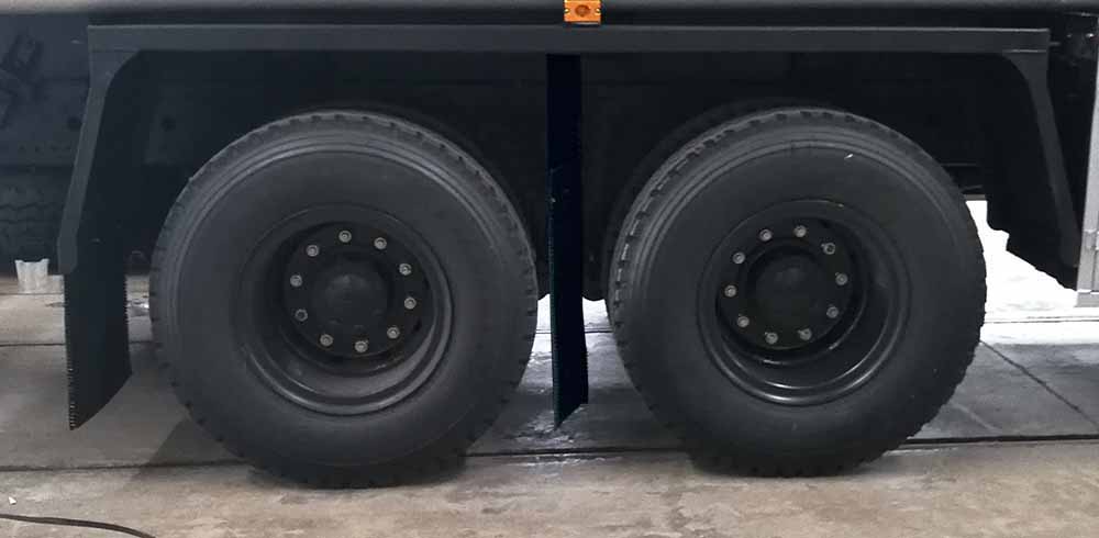 楚飛牌CLQ5260GYY6D型運油車 楚飛牌CLQ5260GYY6D型運油車