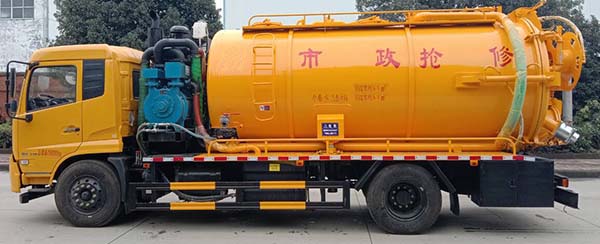 華通牌HCQ5181GQWDF6型清洗吸污車 華通牌HCQ5181GQWDF6型清洗吸污車