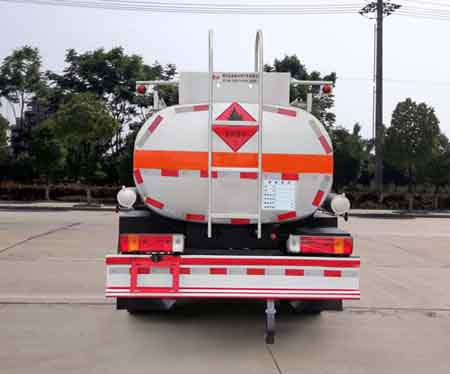 楚飛牌CLQ5071GJY6CA型加油車 楚飛牌CLQ5071GJY6CA型加油車