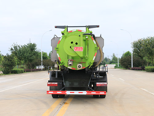 凱力風牌KLF5120GQWH6型清洗吸污車 凱力風牌KLF5120GQWH6型清洗吸污車