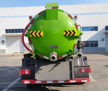 旺龍威牌WLW5090GXWK型吸污車 旺龍威牌WLW5090GXWK型吸污車