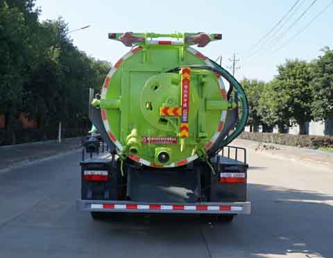 中潔牌XZL5125GQW6型清洗吸污車 中潔牌XZL5125GQW6型清洗吸污車