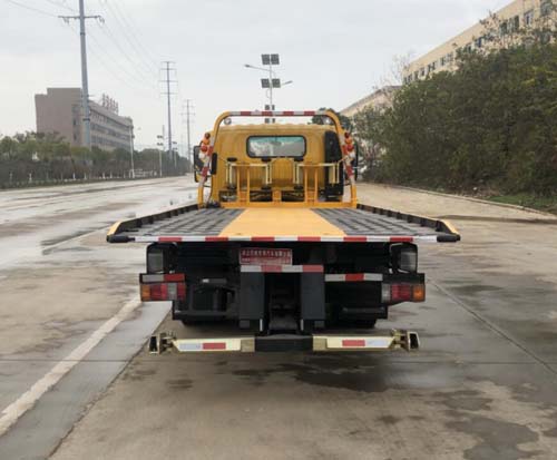 專威牌HTW5073TQZPQ6型清障車 專威牌HTW5073TQZPQ6型清障車